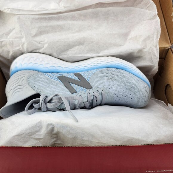 New Balance Women 7.5 Wide (EU 38)Running Course Grey Fresh Foam Shoes - Picture 15 of 15